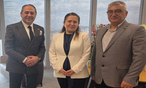 GÜVEN VE ÜÇER, ZİRAAT KATILIM GRUP BAŞKANI SELÇUK'A 'HAYIRLI OLSUN' ZİYARETİNDE BULUNDU
